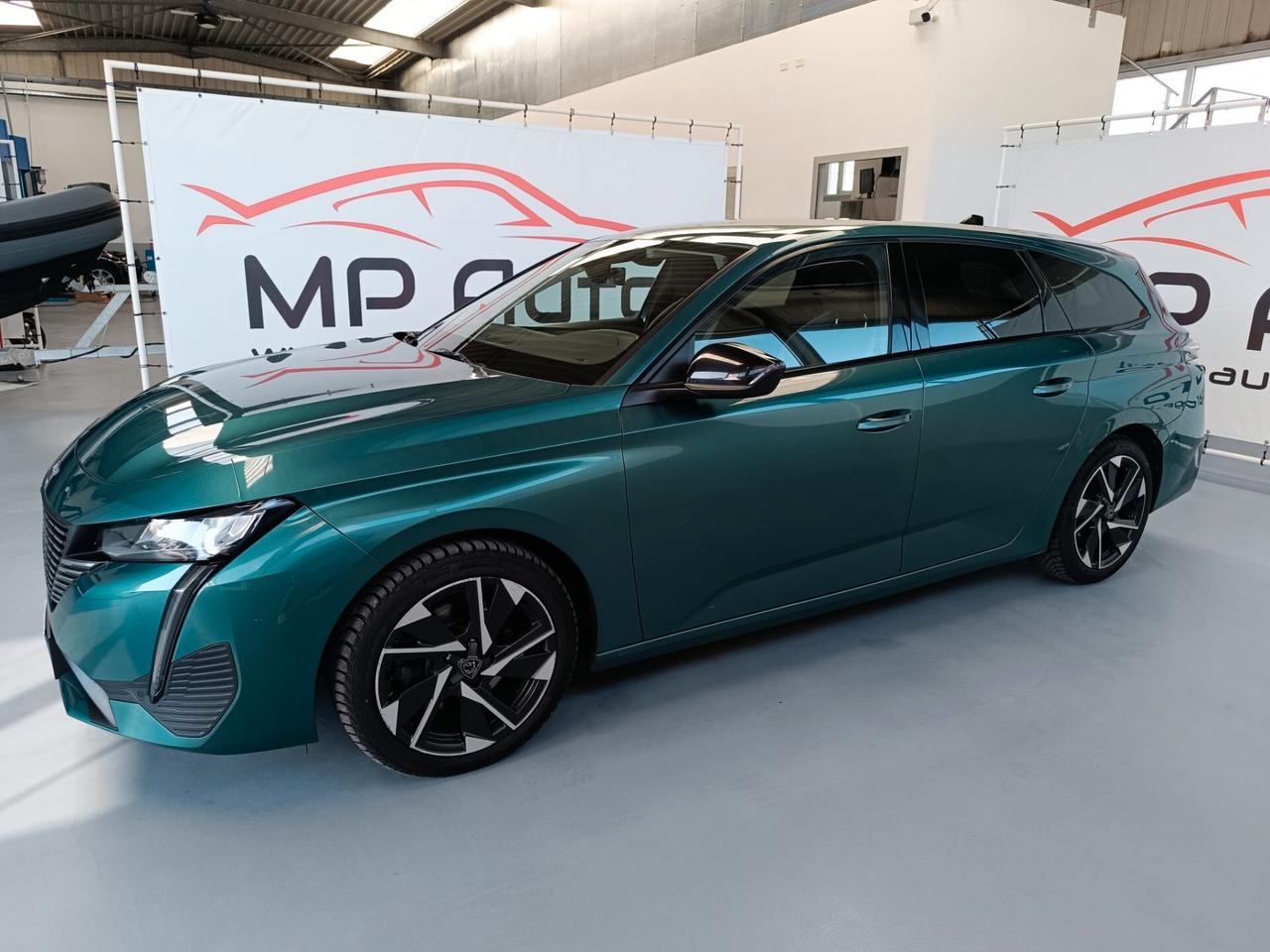 Peugeot 308 BlueHDi 130 S&S EAT8 SW Allure