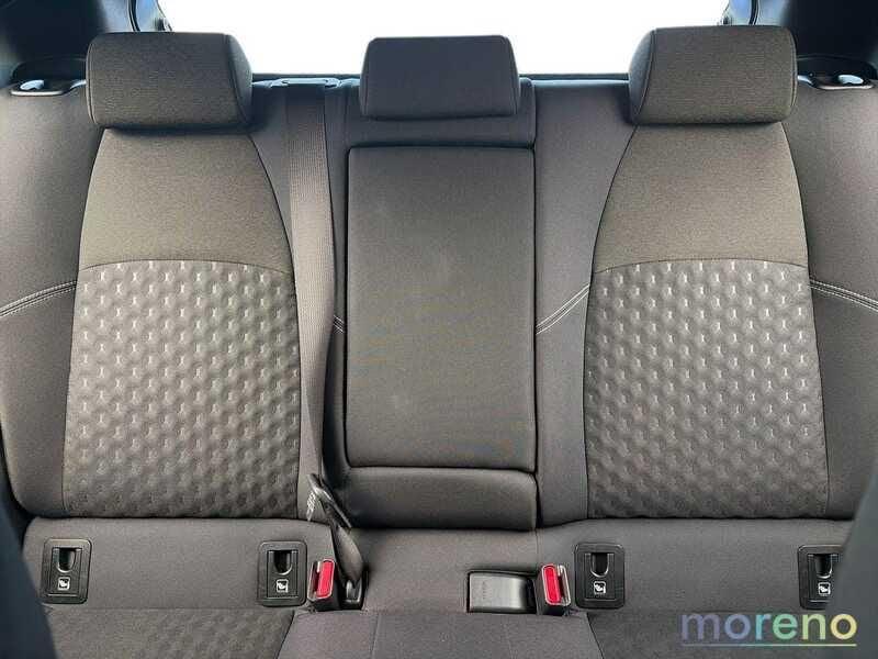 Toyota Corolla 1.8h Active