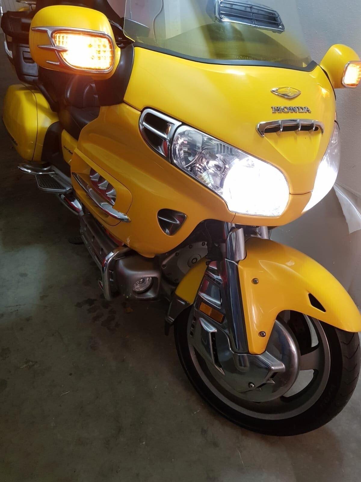 Honda GL 1800 Gold Wing 30° anniversary