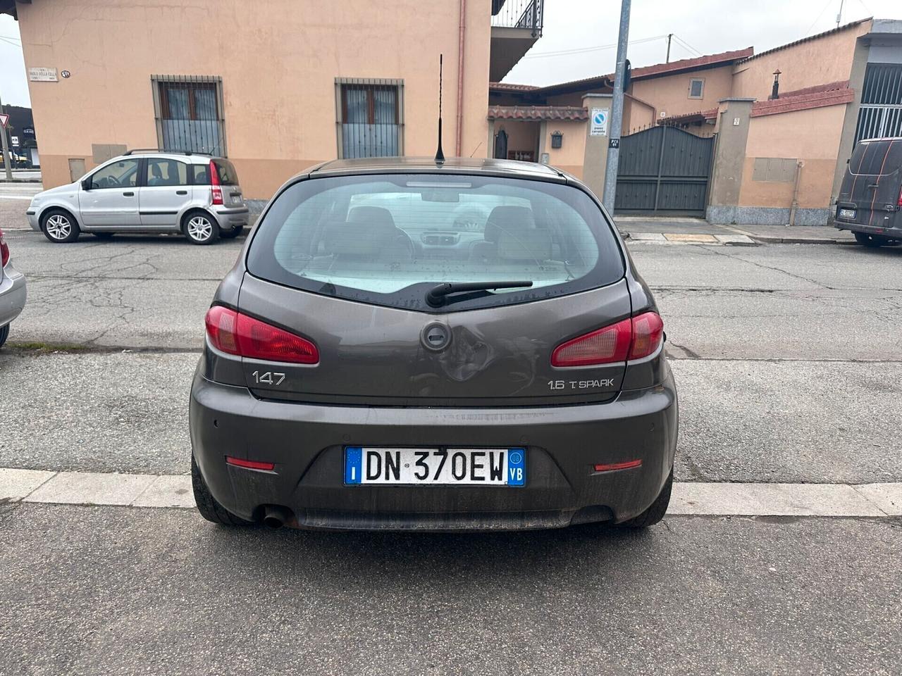 Alfa Romeo 147 1.6 16V TS 5 porte Black Line GPL