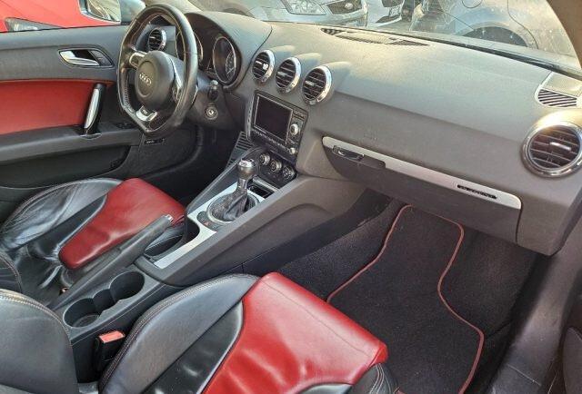 Audi TT TTS Coupé 2.0 272 CV TFSI quattro S tronic