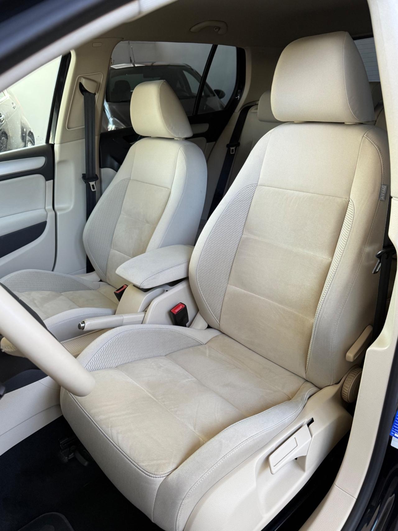 Volkswagen Golf 2.0 TDI 140CV DPF 5p. Highline