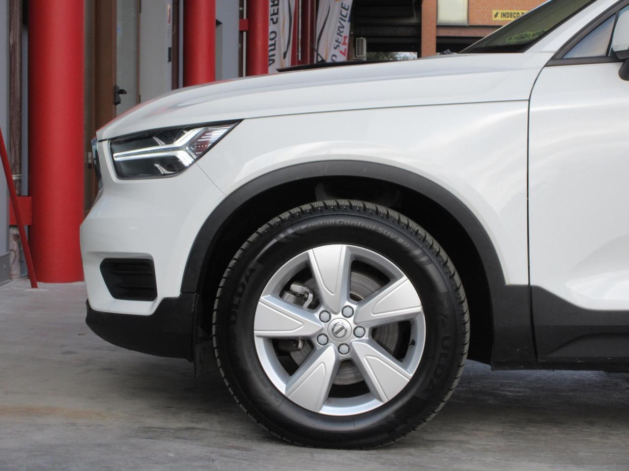 Volvo XC40 2.0 d3 Business AWD Geartronic
