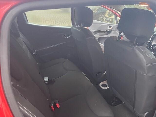 RENAULT CLIO 1.2 75CV LIVE+NAVI OK NEOPATENTATI