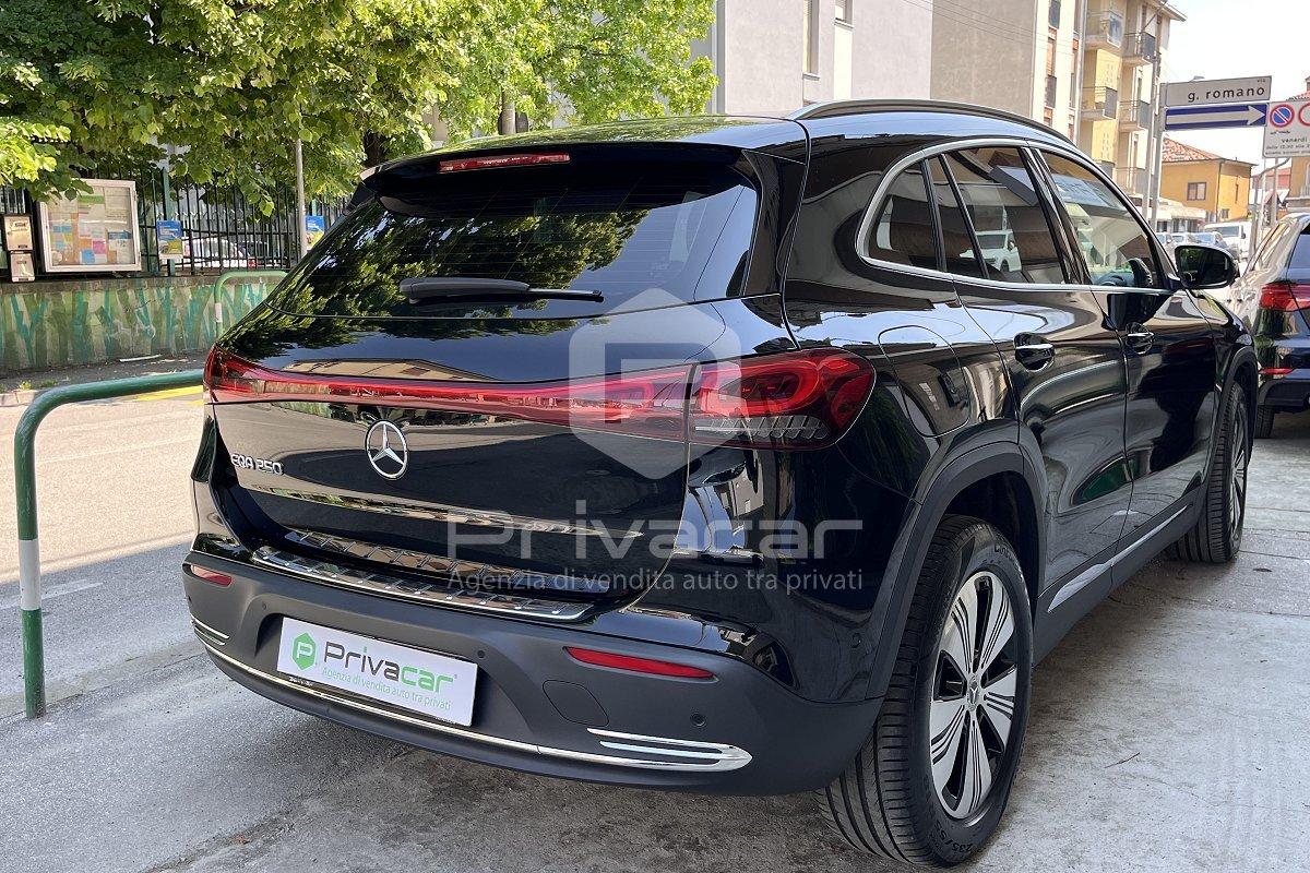 MERCEDES EQA 250 Premium