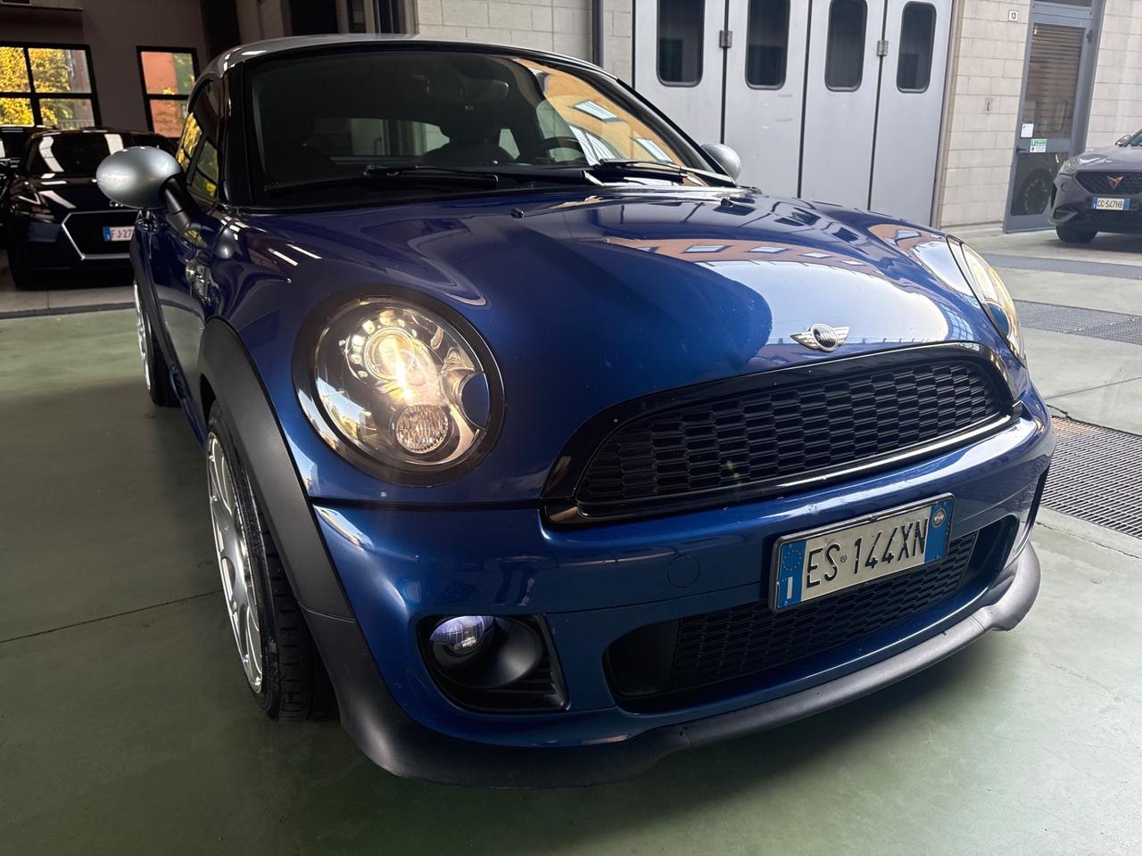 Mini Cooper Coupe 1.6 Coupé Allestimento John Works.