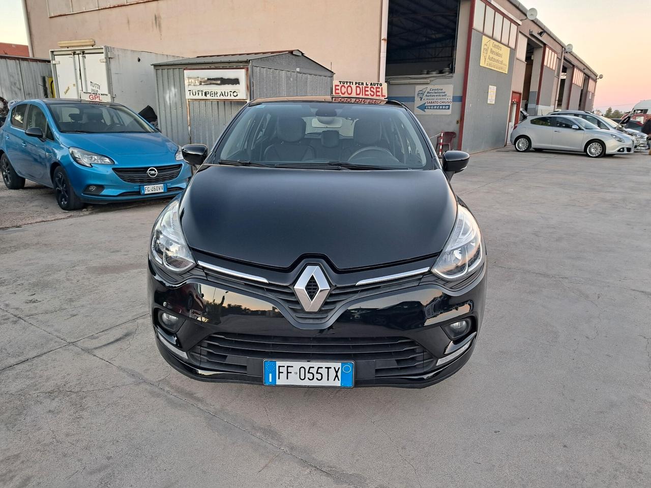 Renault Clio 1.5 dCi 75 CV Moschino - 2016