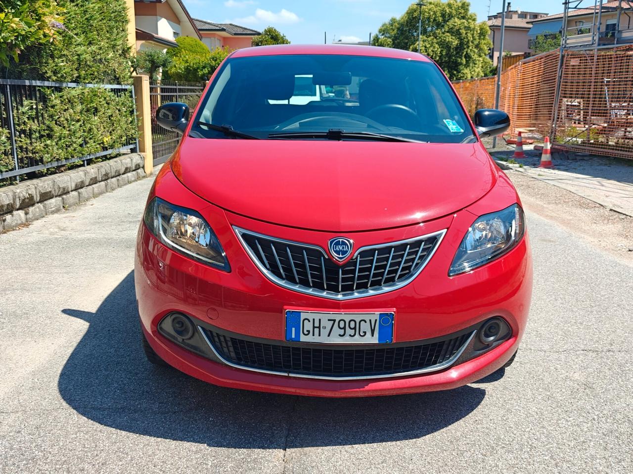 Lancia Ypsilon 1.0 Ibrida - Neopatentati unico proprietario