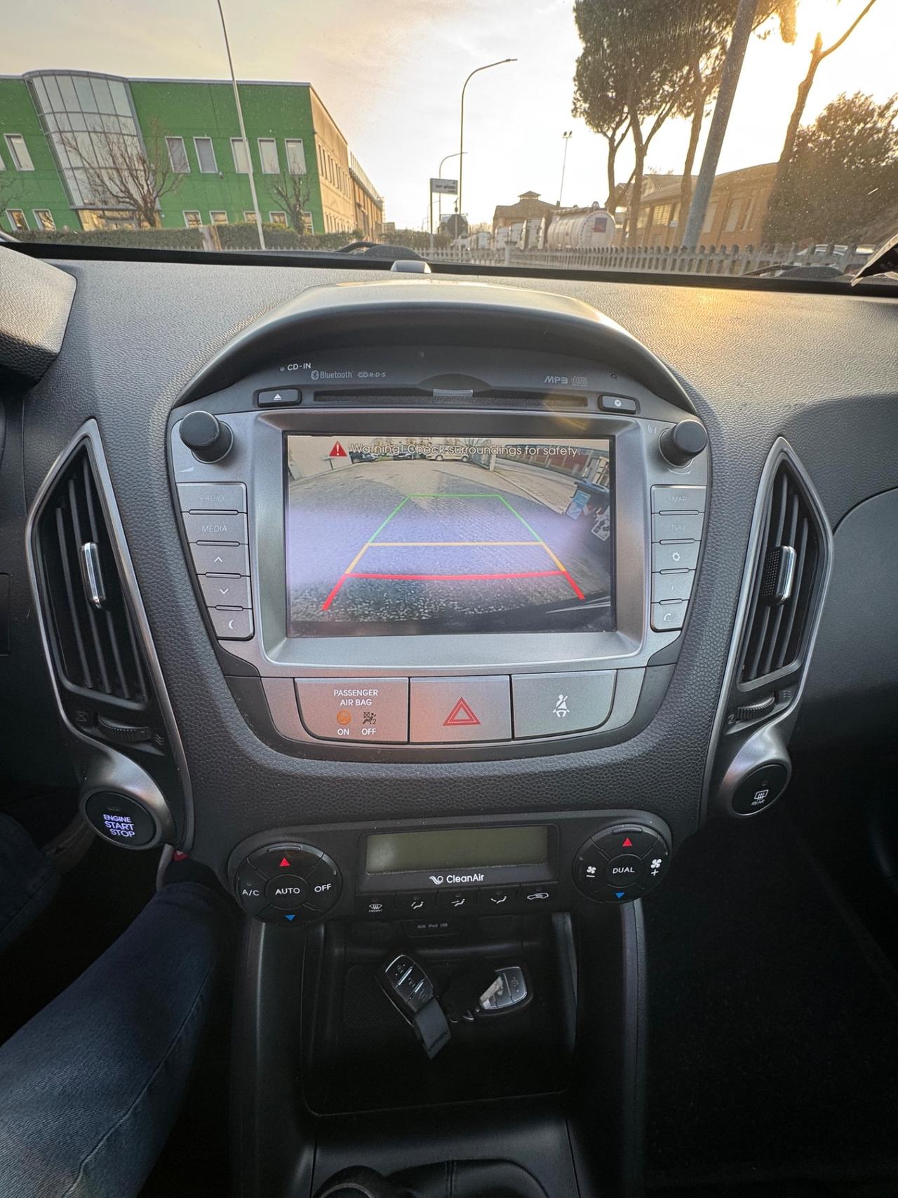 Hyundai iX35 1.7 CRDi 2WD Xpossible