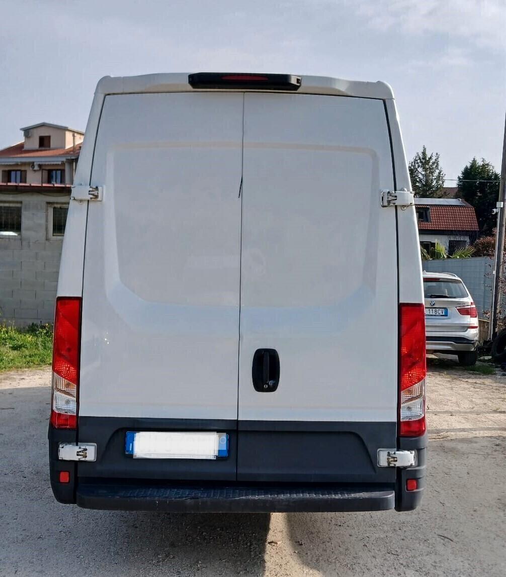 Iveco Dayli 2.3 MJT HI MATIC SILURO