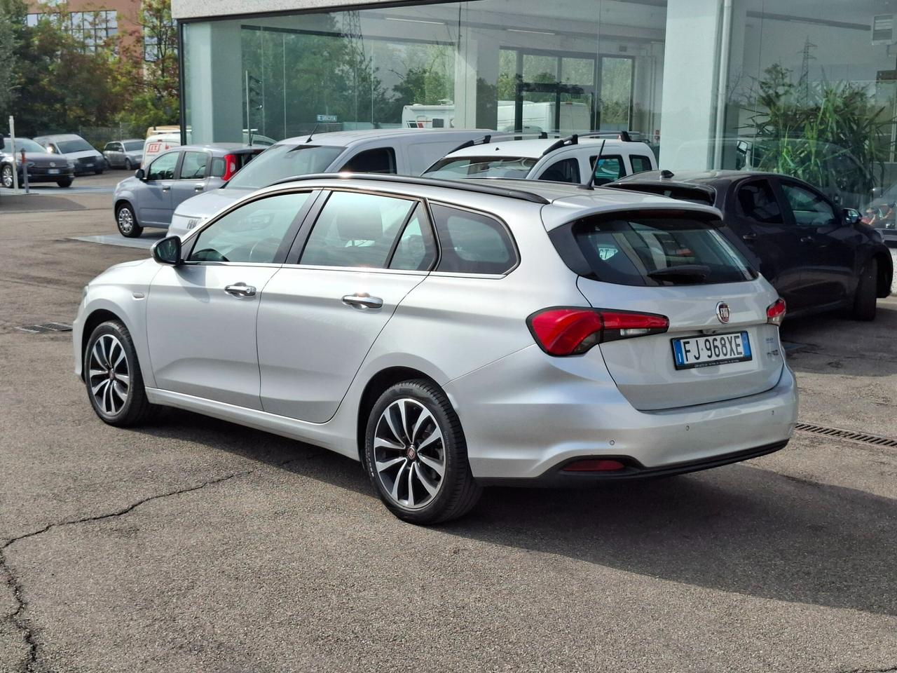 Fiat Tipo 1.6 Mjt S&S DCT SW Lounge