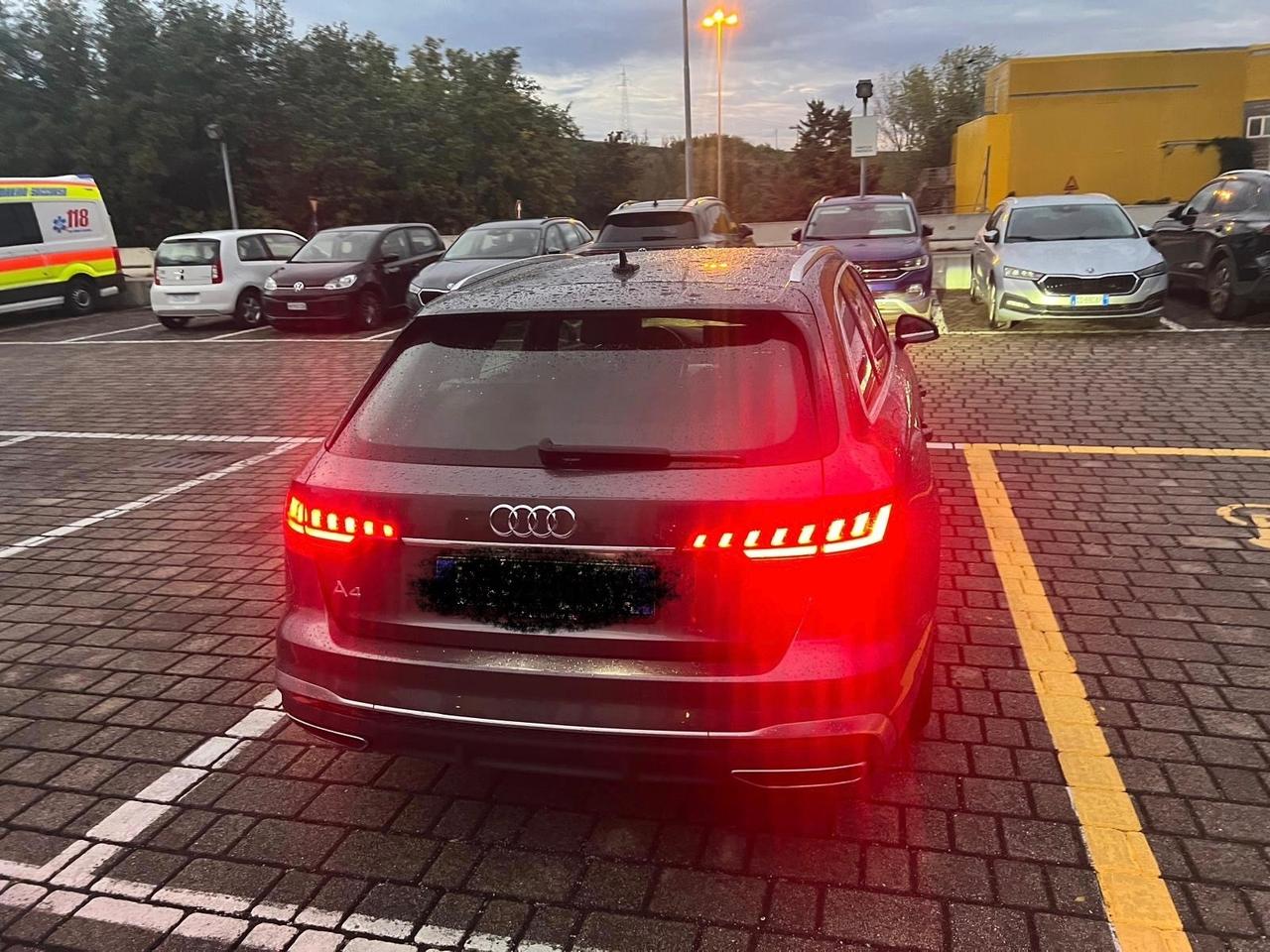 Audi A4 12800+IVA