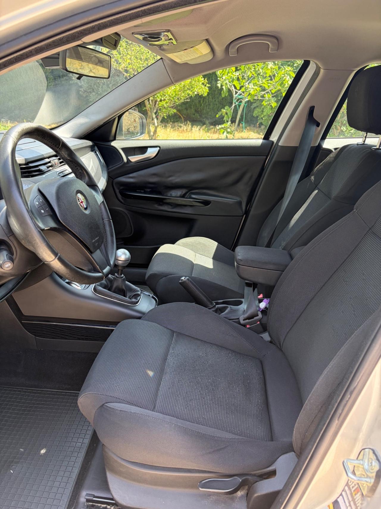 ALFA ROMEO GIULIETTA 1.6 MTJ 105CV POCHI KM FULL OPT