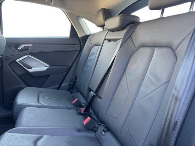 AUDI Q3 SPB 40 TFSI quattro S tronic Business Plus