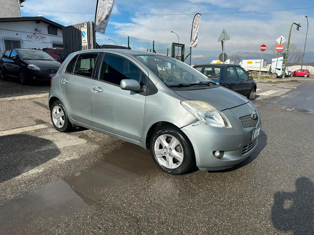 Toyota Yaris 1.3 5 porte Navi