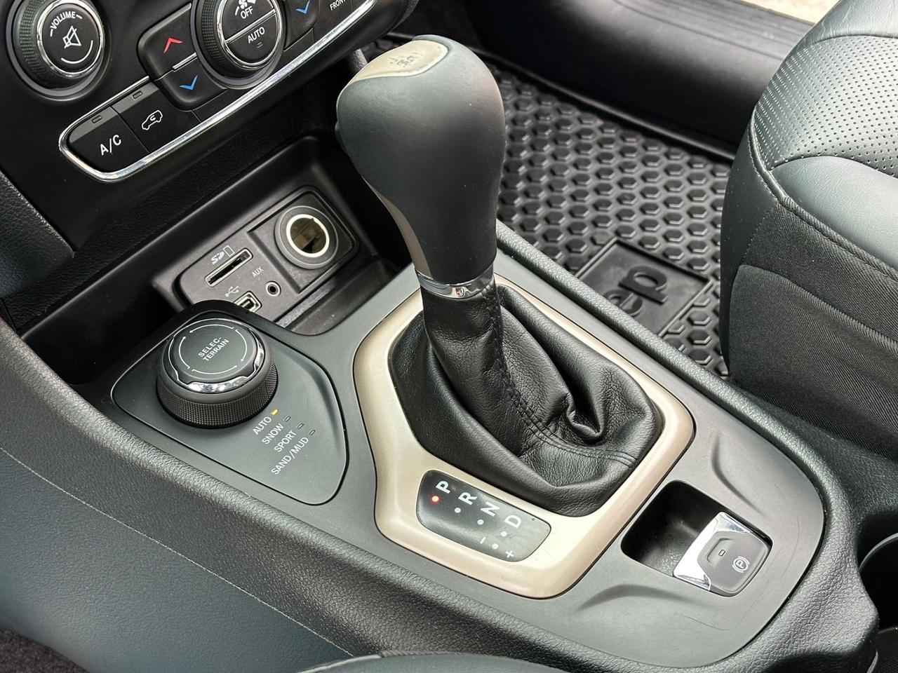 Jeep Cherokee 2.2 Multijet 75 Anniversary Edition Drive 4x4 2019