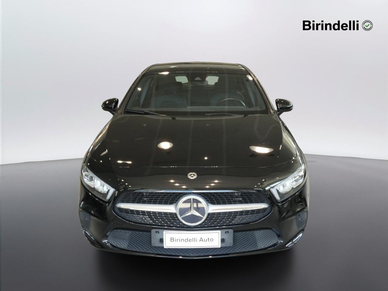 Mercedes-Benz Classe A (W177) - A 180 d Automatic Business