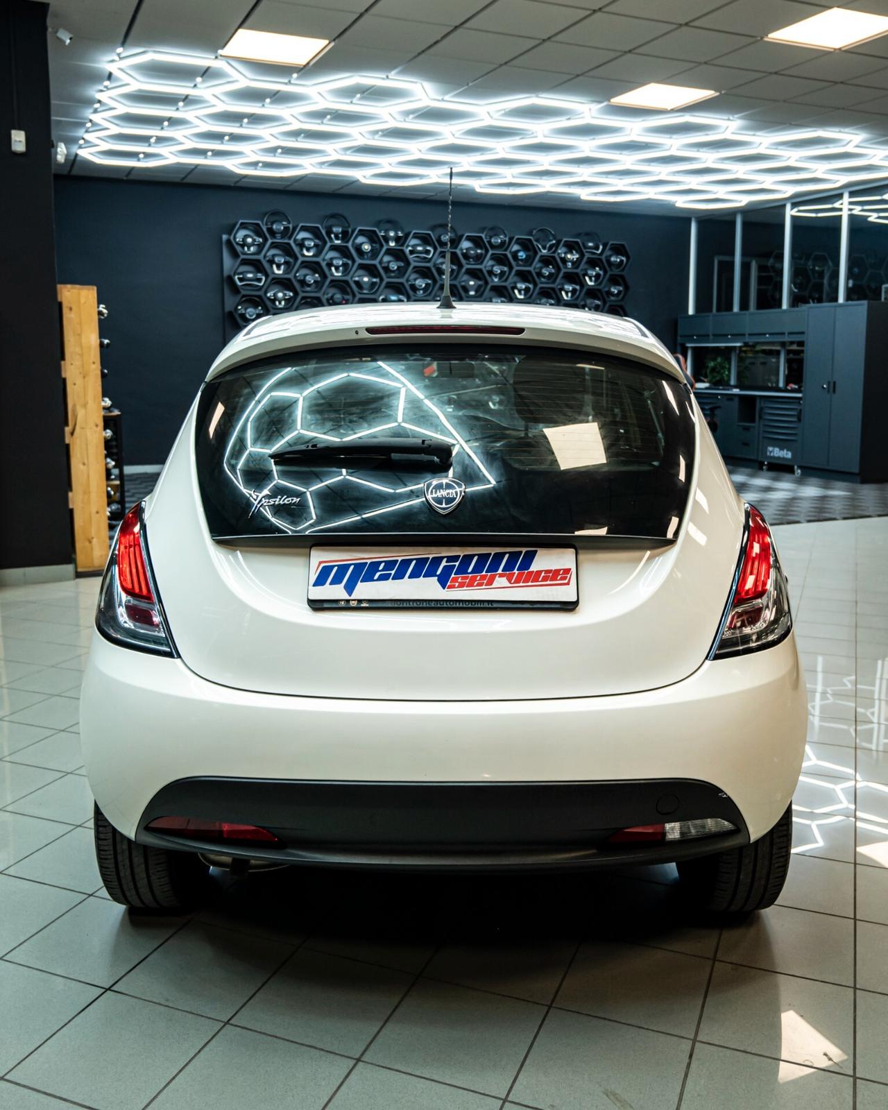 Lancia Ypsilon 1.2 69 CV 5 porte S&S Elefantino Blu