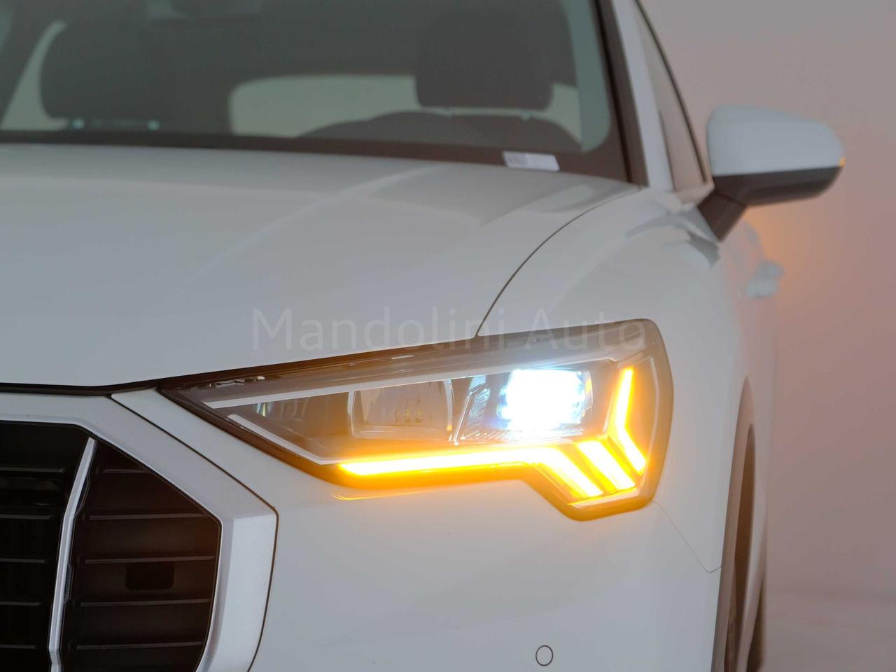 Audi Q3 35 1.5 tfsi business advanced s tronic