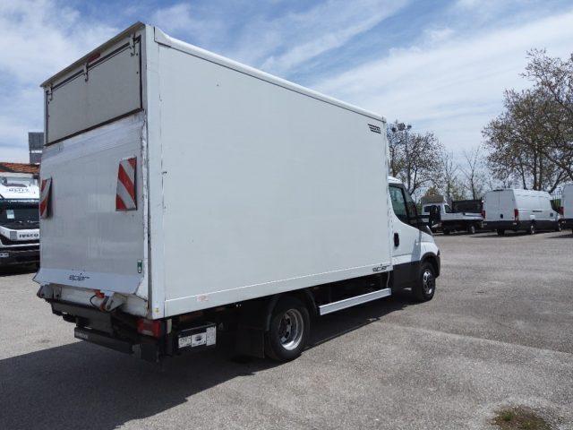 Iveco Daily 35C18 (C47)