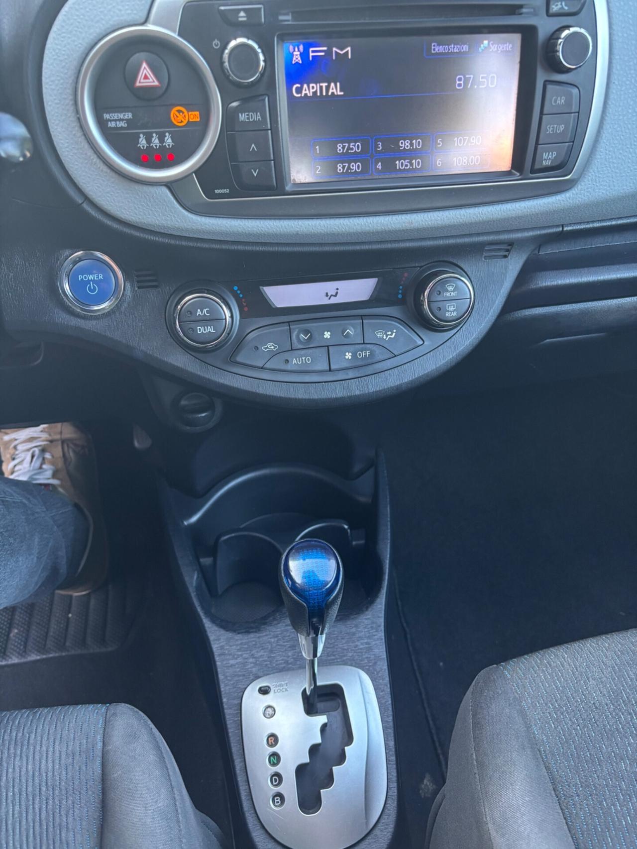 Toyota Yaris 1.5 Hybrid 5 porte Lounge