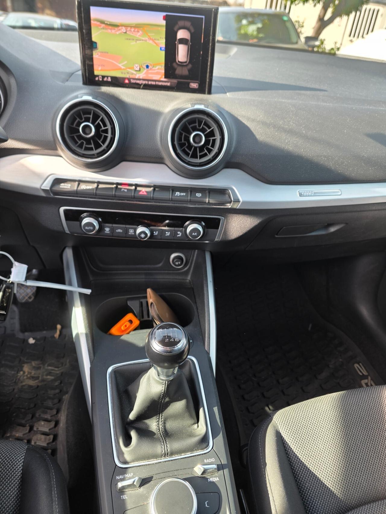 Audi Q2 30 TFSI Identity Black