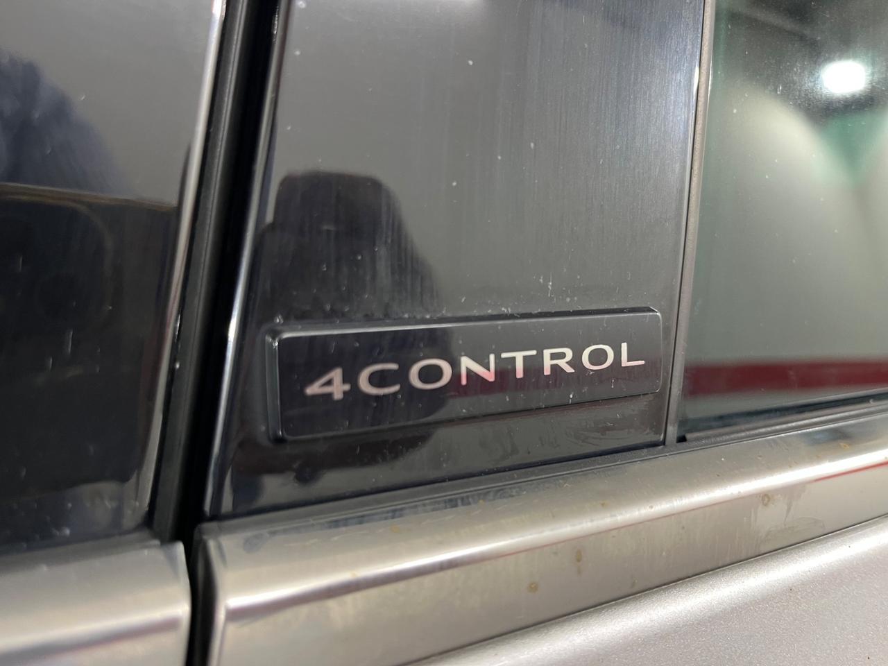 Renault Espace dCi 160CV EDC Energy Initiale Paris 4Control