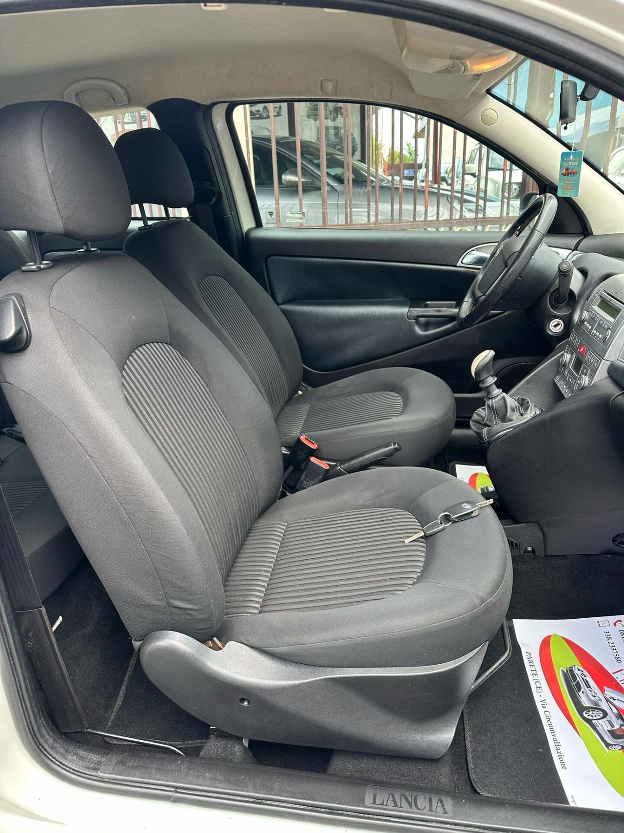 Lancia Ypsilon 1.4 Oro Ecochic GPL