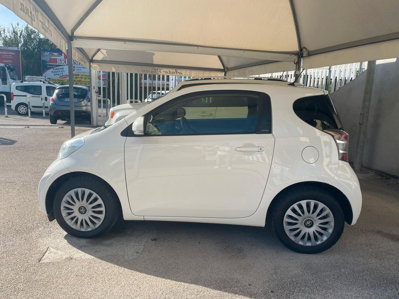 Toyota iQ 1.0 Lounge Cambio automatico