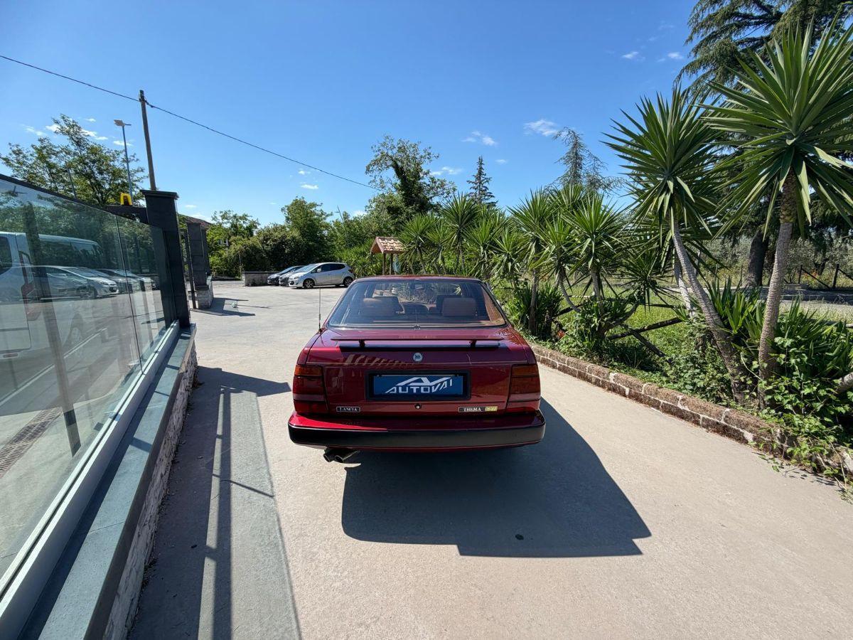 LANCIA - Thema - 8.32 ferrari