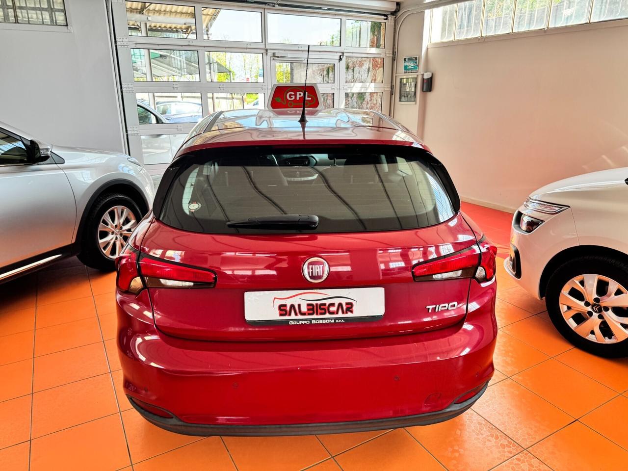 Fiat Tipo 1.4 T-Jet 120CV GPL 5 porte Easy