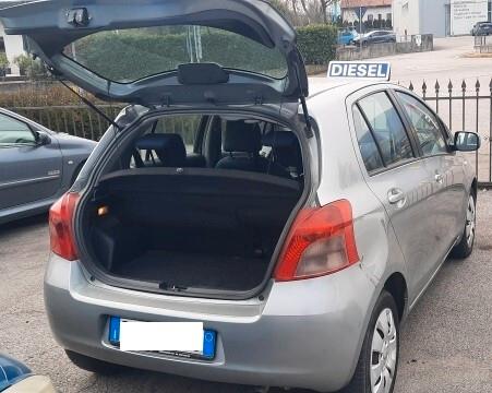 Toyota Yaris 1.4 16V Pop