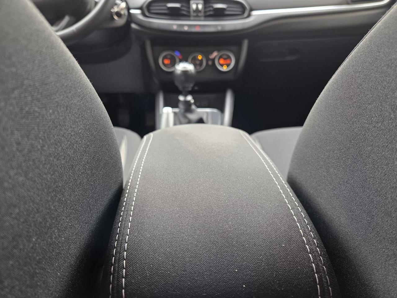FIAT TIPO 1.6 MULTIJET 120 CV SW LOUNGE UNICO PROP