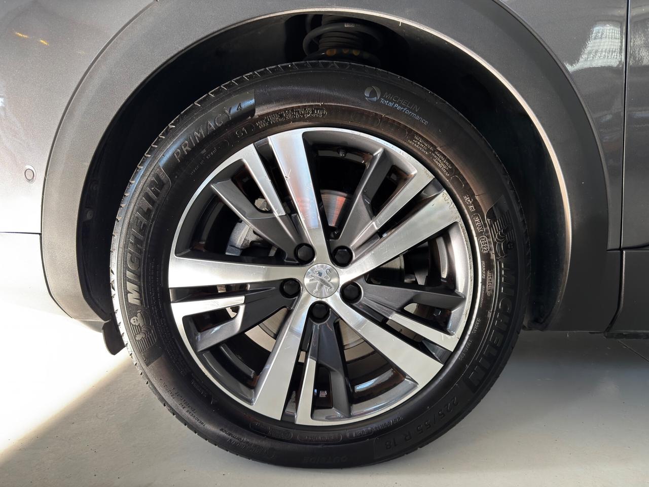 Peugeot 3008 BlueHDi 130 S&S EAT8 Allure Pack PROMO!