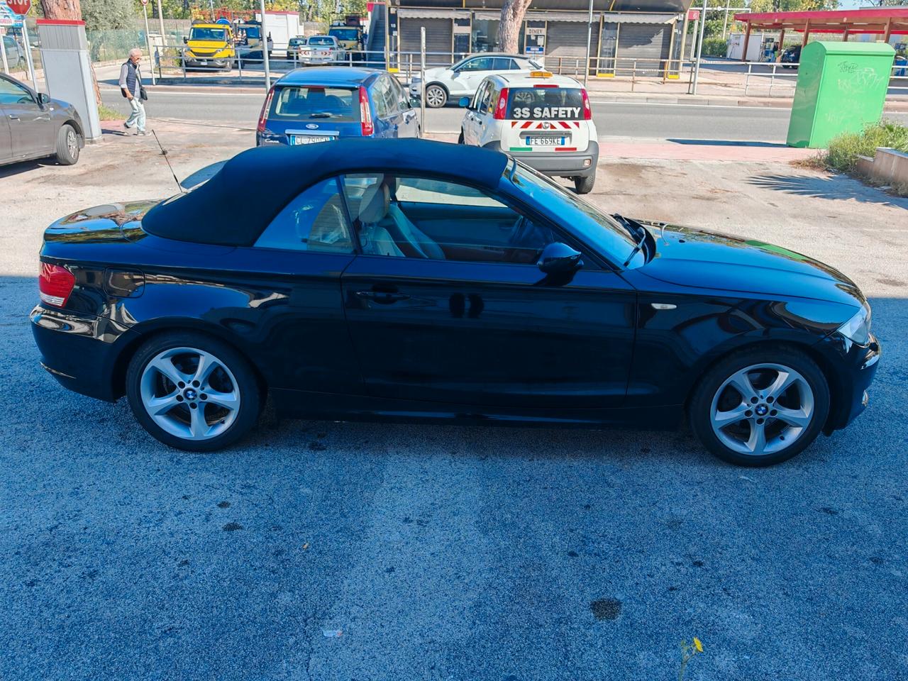 Bmw 120 120d CABRIO FUTURA , PASSAGGIO COMPRESO , PREZZO NON TRATTABILE .
