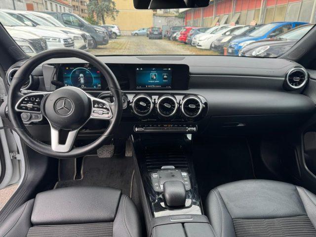 MERCEDES-BENZ CLA 180 Automatic Shooting Brake Sport