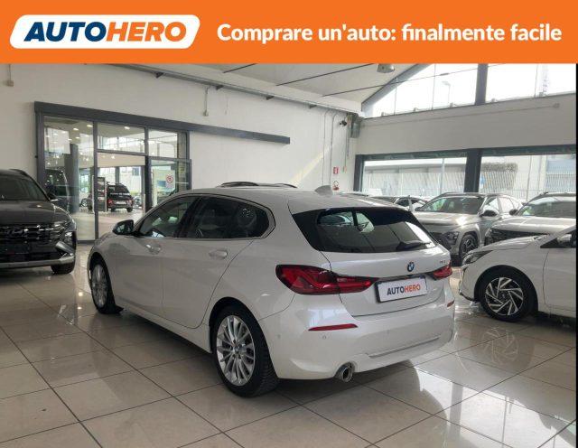 BMW 118 i 5p. Luxury