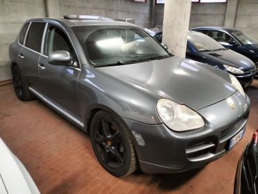 Porsche Cayenne 4.5 cat S
