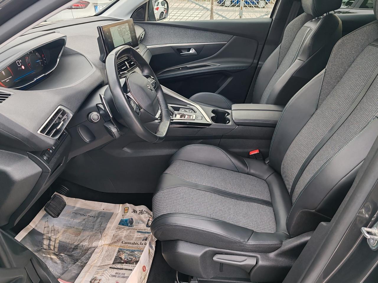 Peugeot 3008 BlueHDi 130 S&S Allure Pack