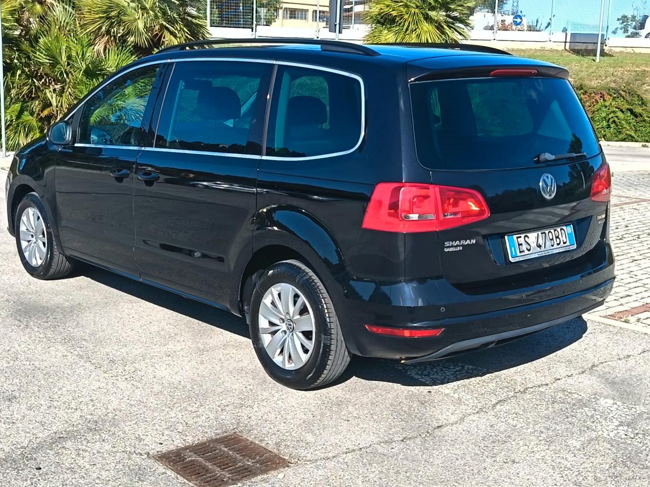 VOLKSWAGEN SHARAN 7 POSTI 2013 2.0 TDI 140CV HIGHLINE BUSINESS 7 POSTI – UNICO PROPRIETARIO – DISTRIBUZIONE FATTA