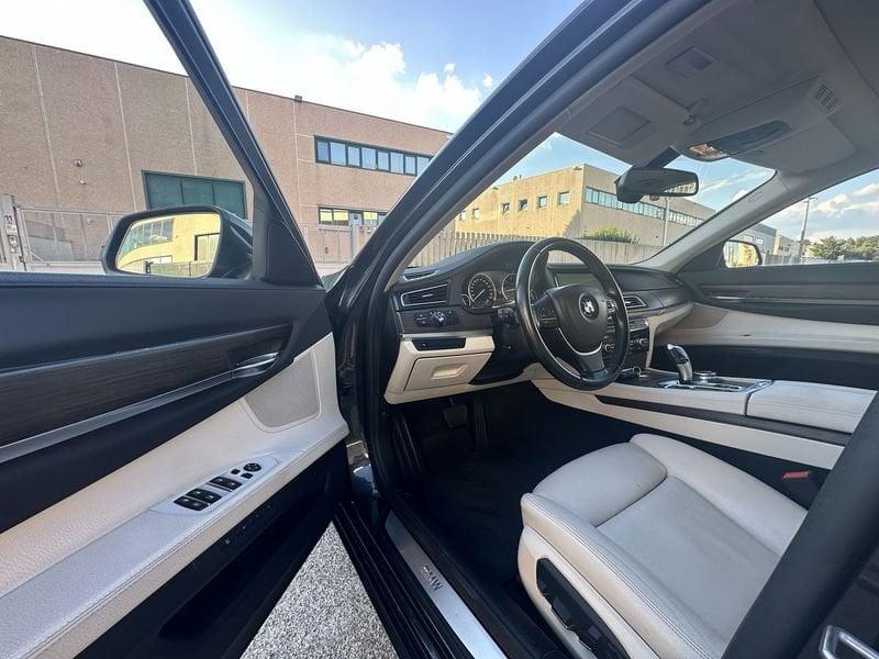 BMW Serie 7 730d Eccelsa automatica