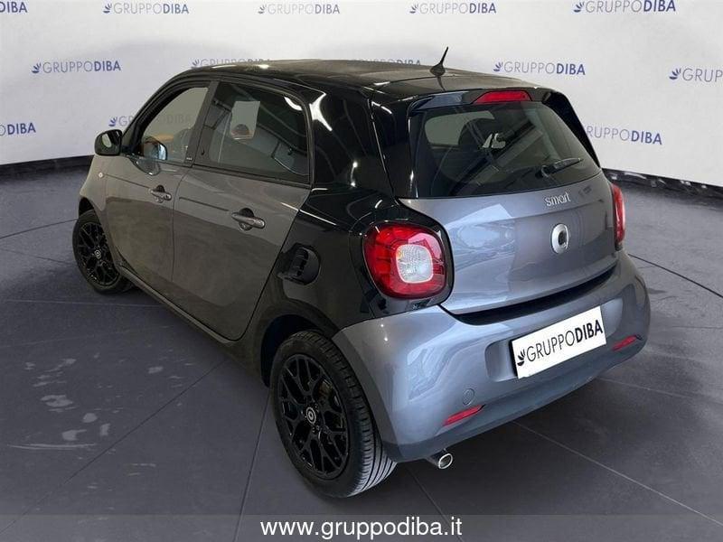 smart forfour Smart II 2015 Benzina 1.0 Urban (sport edition1) 71cv