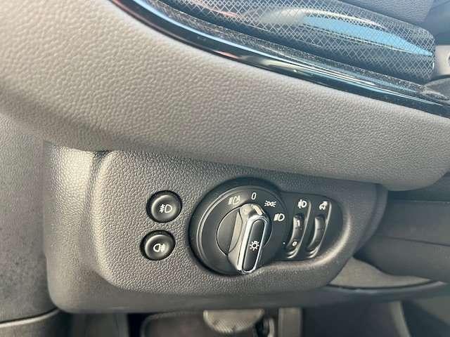 MINI Cooper Clubman Mini Clubman 1.5 Cooper Yours auto