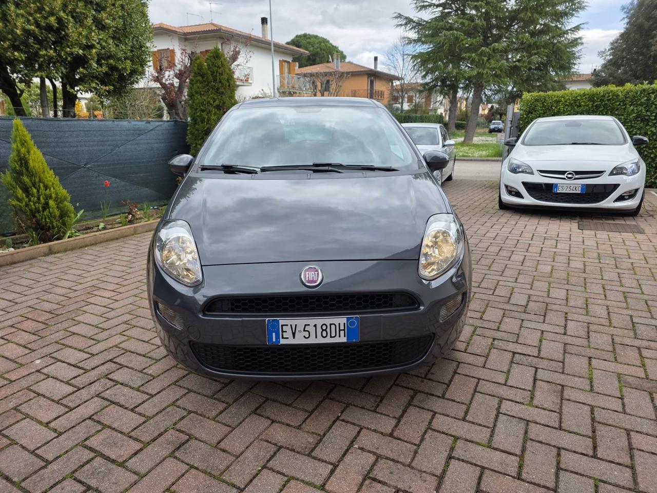 Fiat Punto 1.3 MJT II 75 CV 3 porte Lounge