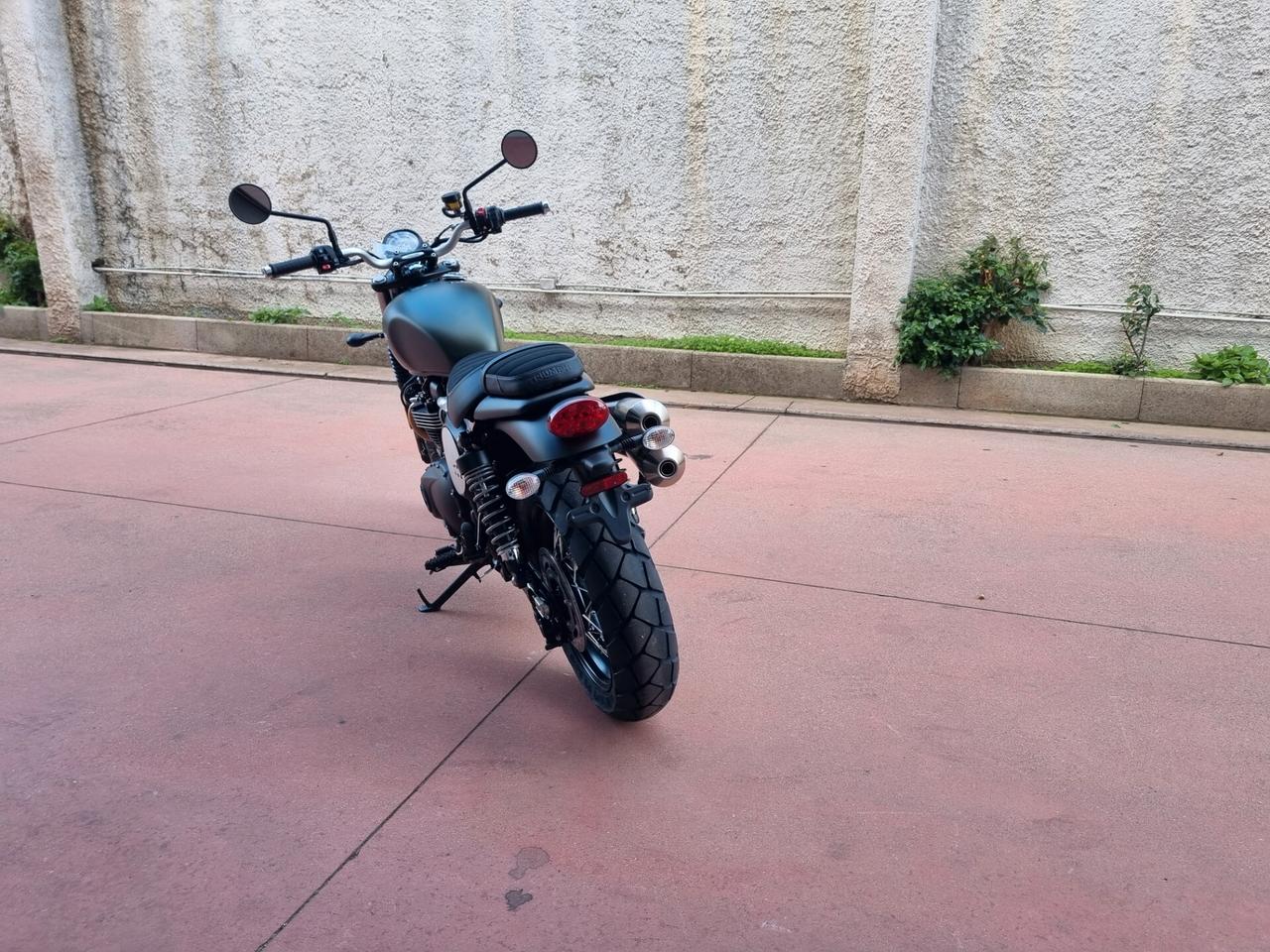 Scrambler 900 Matt Khaki