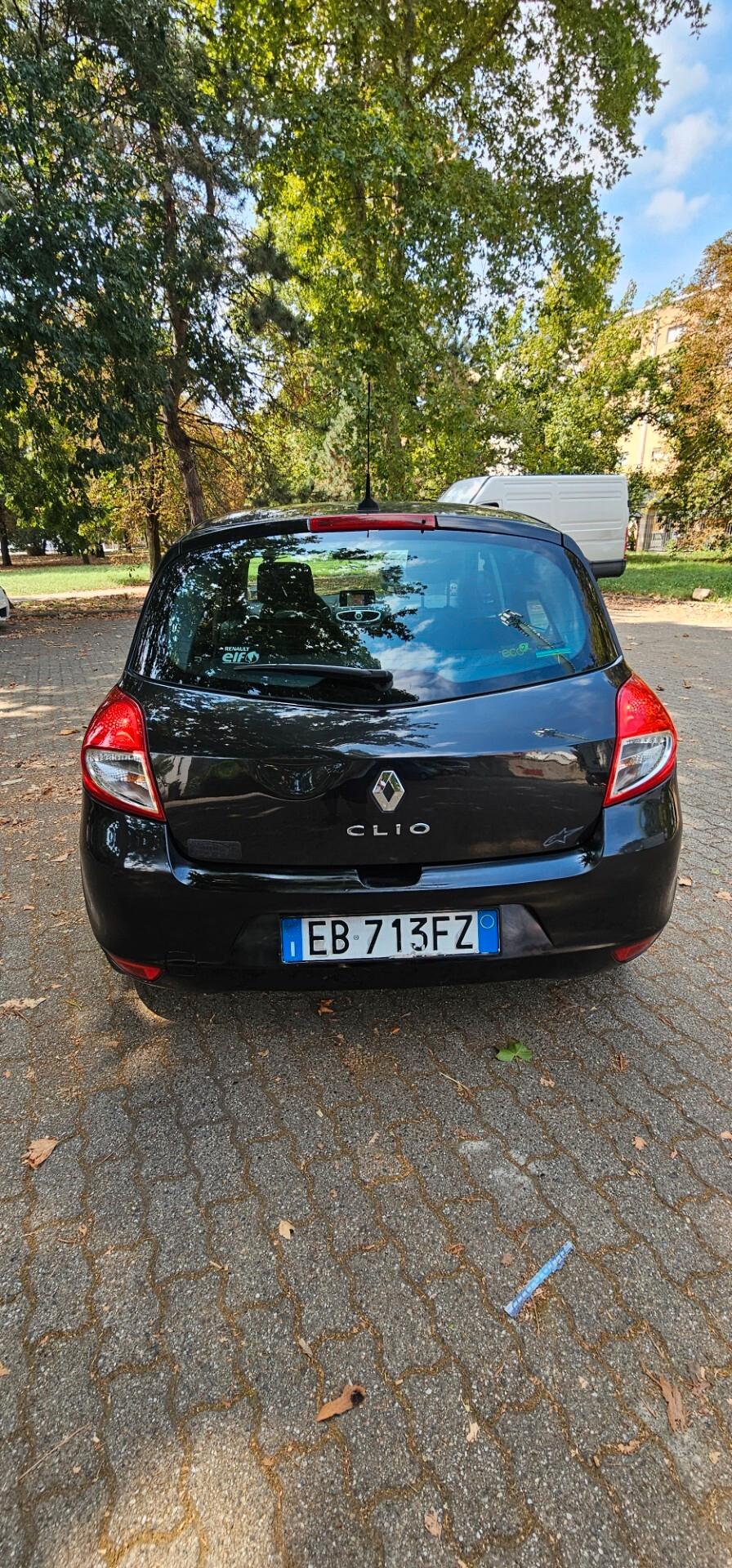 Renault clio