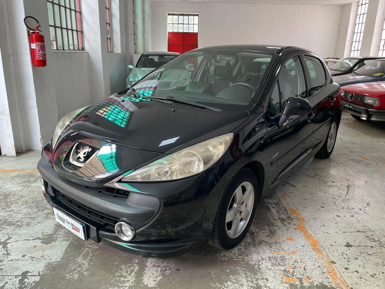 Peugeot 207 1.4 VTi 95CV 5p. Energie PER NEO-PATENTATI!!!