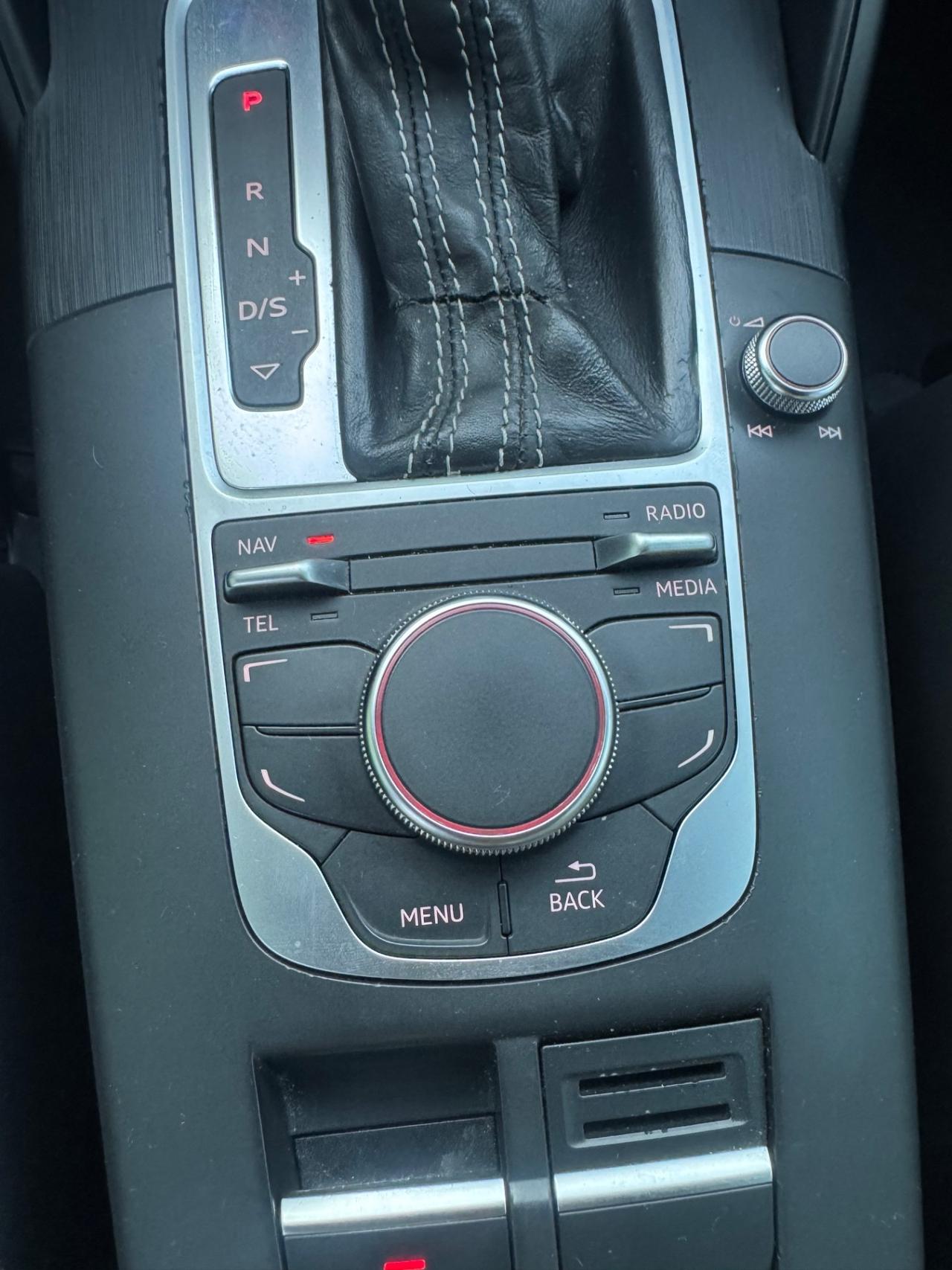 Audi A3 2.0 TDI 184CV quattro Stronic Sline