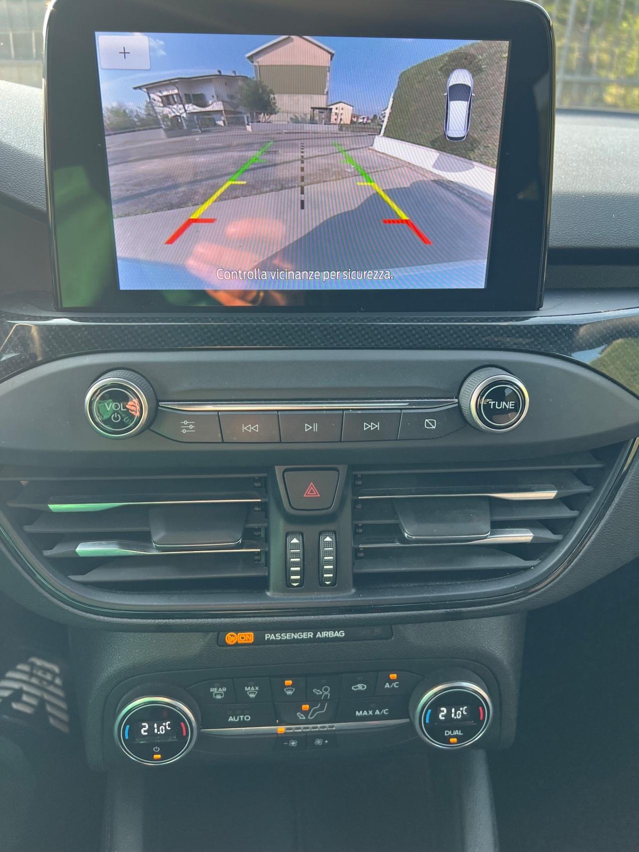 Ford Focus 1.0 EcoBoost Hybrid 155 CV 5p. ST-Line X