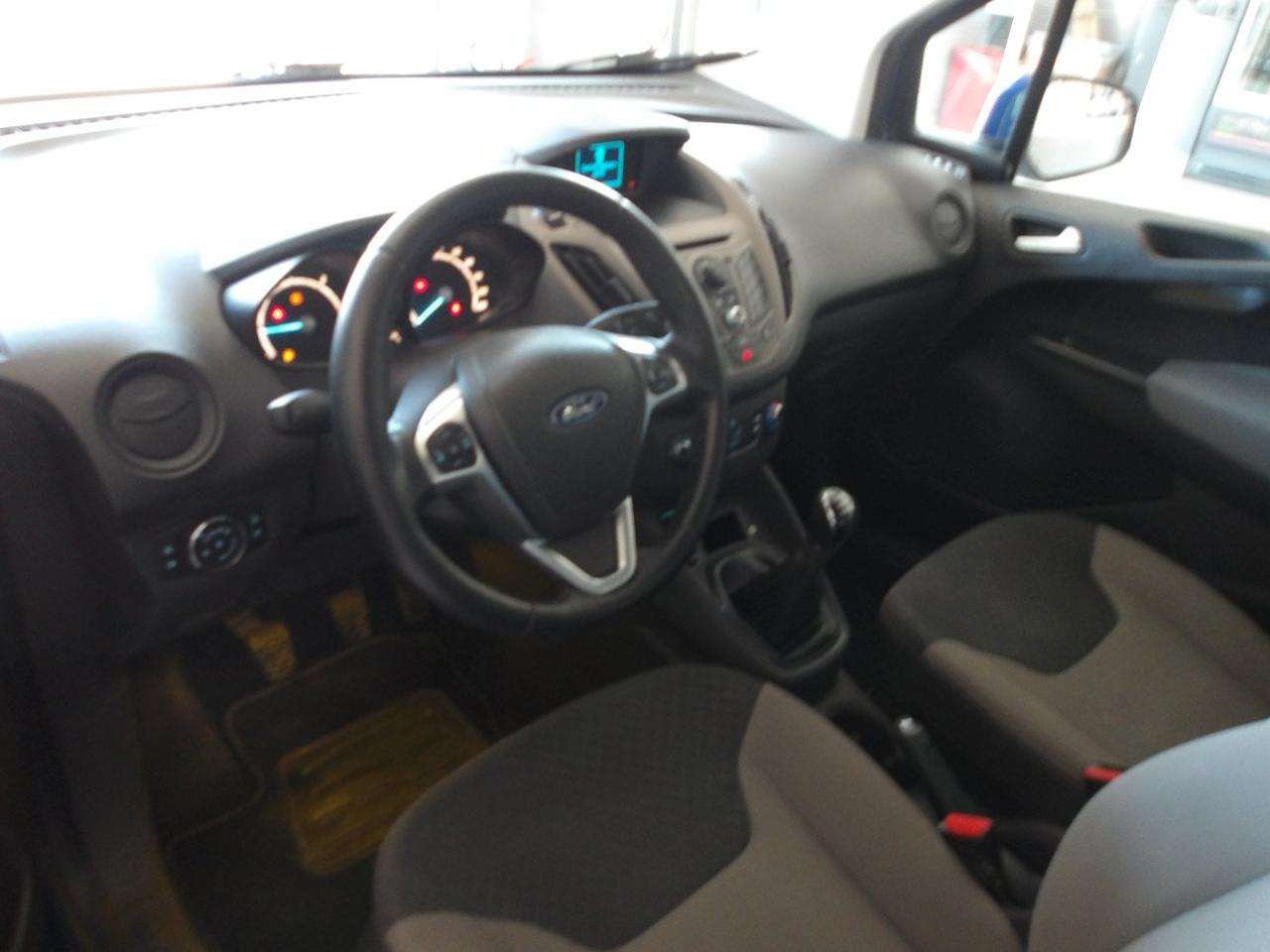 FORD Tourneo Courier 1.5 tdci 75cv titanium E5